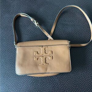 Tory Burch Tan Leather Crossbody Bag with Adjustable Strap